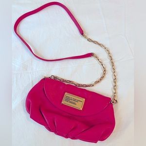 Marc by Marc Jacobs leather crossbody bag with gold chain strap